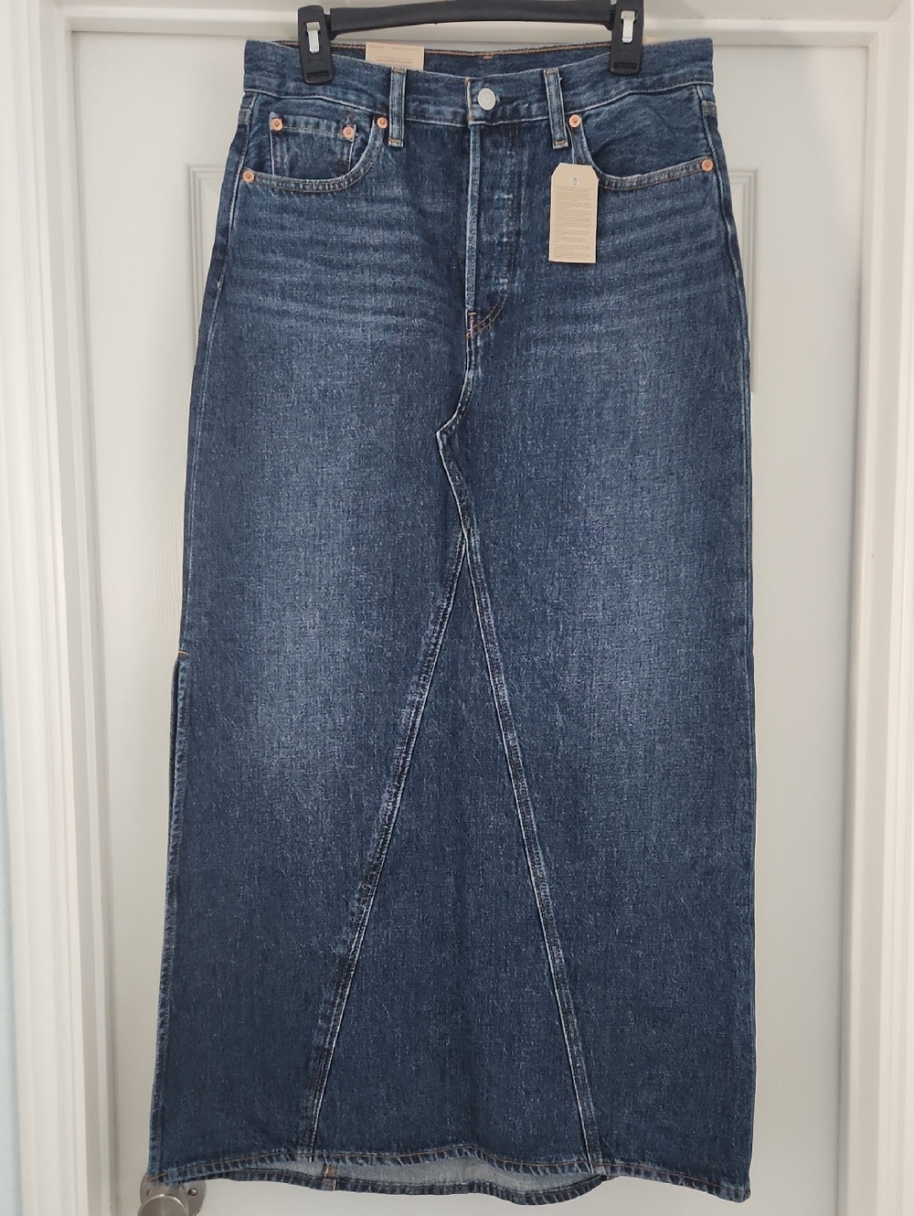 Levi's Iconic Long Skirt, Dark Wash, Size 29, New with Tags - Picture 2 of 16